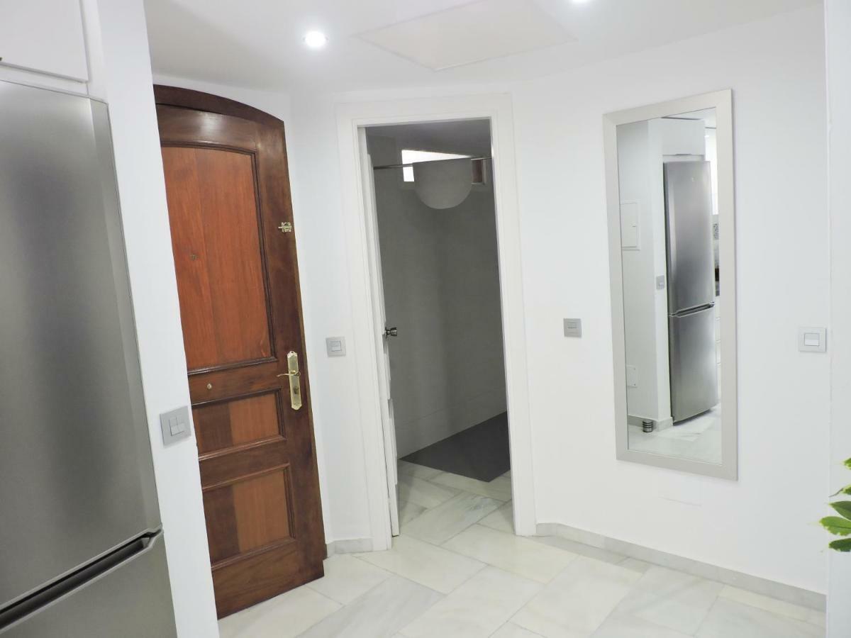 Apartamento Exclusivo Puerto Marina Apartment Benalmadena Ngoại thất bức ảnh